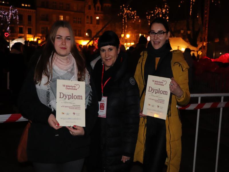 Sukces naszych solistek na XII Ogólnopolskim Festiwalu Piosenki Miłosnej